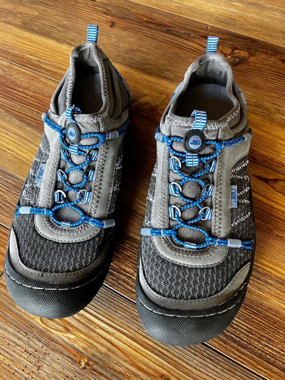 Women's JBU by JAMBU Wyoming JB15WYO50 Slip on Shoes Size 7M Light Grey / Blue